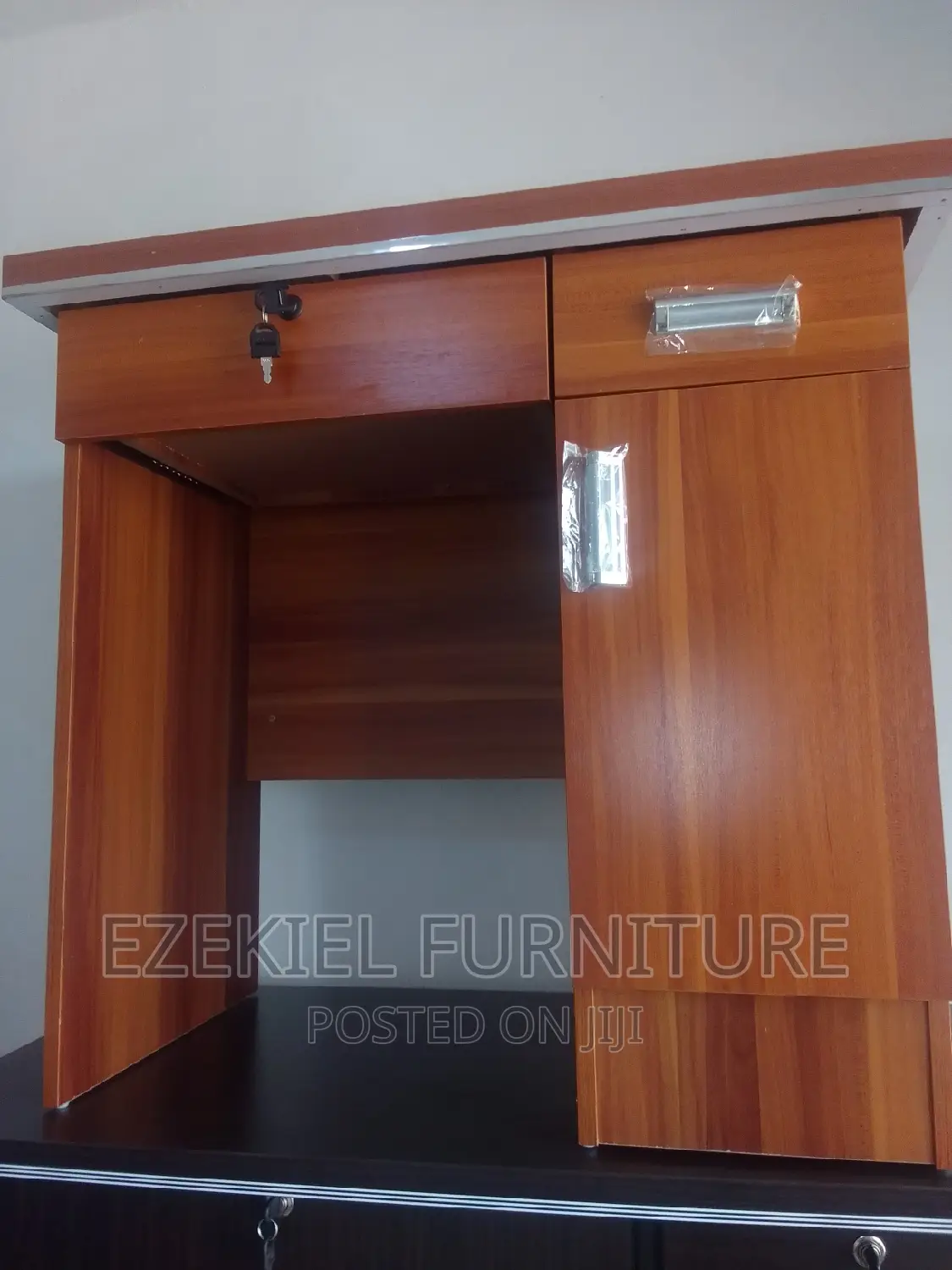 Wooden Office Desk for Sale