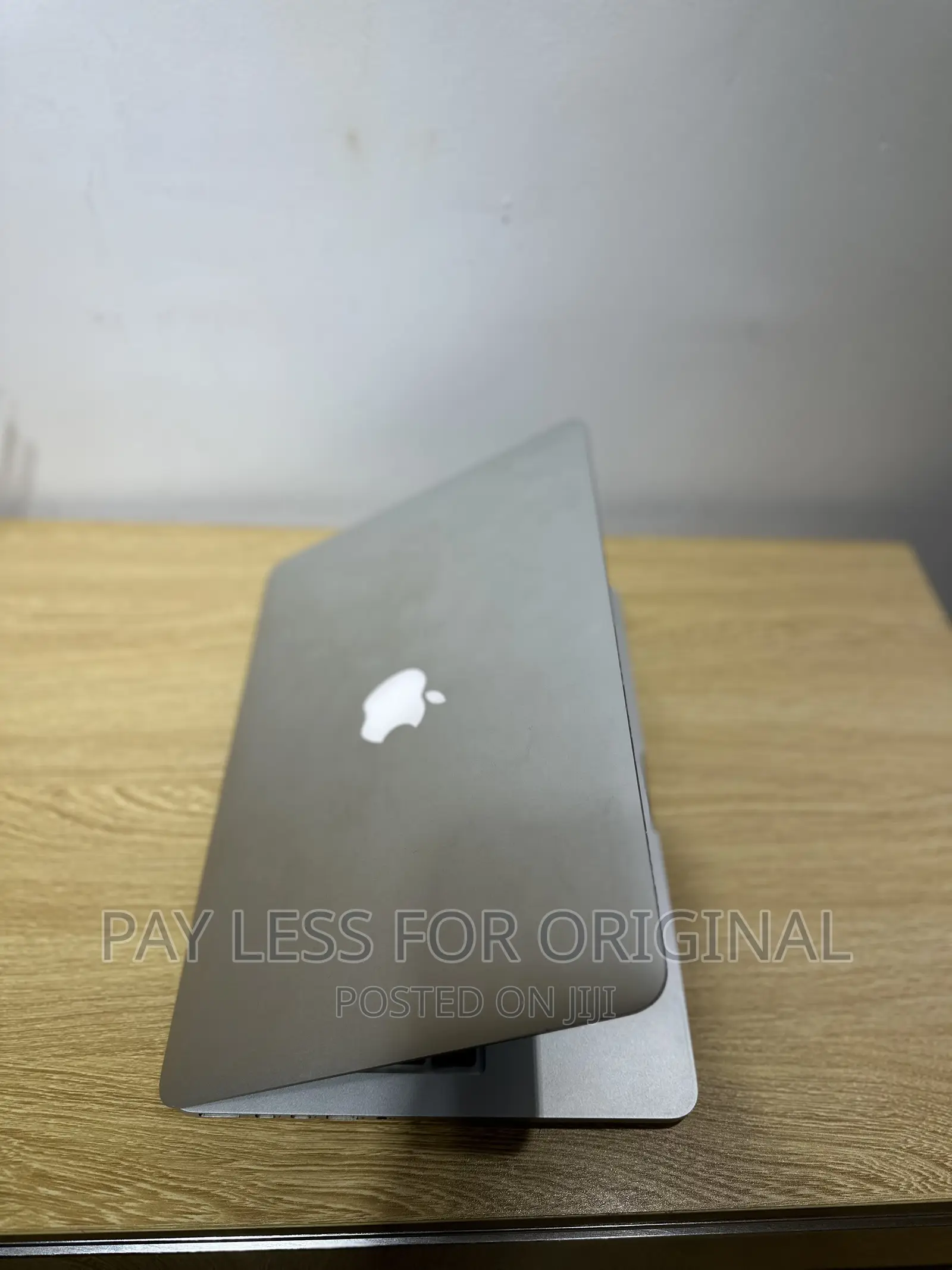 Laptop Apple MacBook Pro 8GB Intel Core i5 SSD 128GB