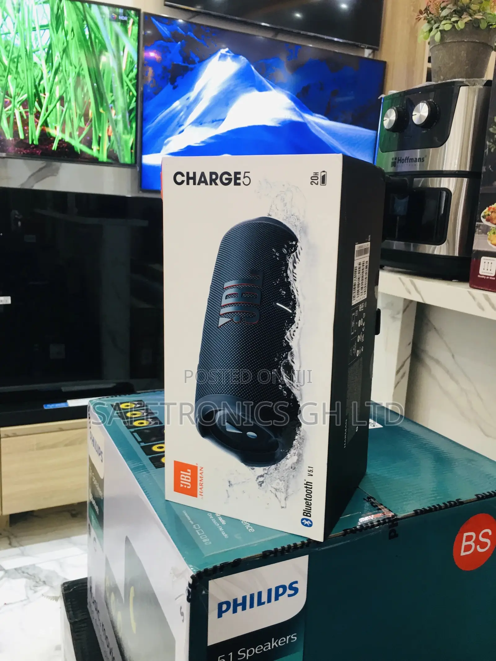 Black JBL Charge 5 Bluetooth Wireless Electric Speaker