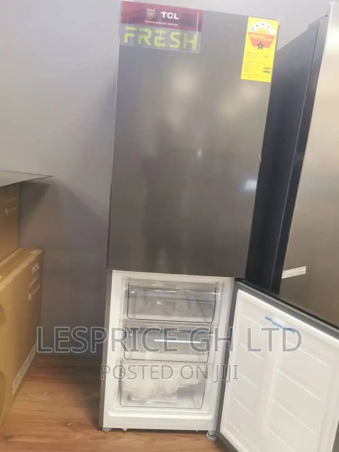 TCL 231L Bottom Freezer Fridge!!