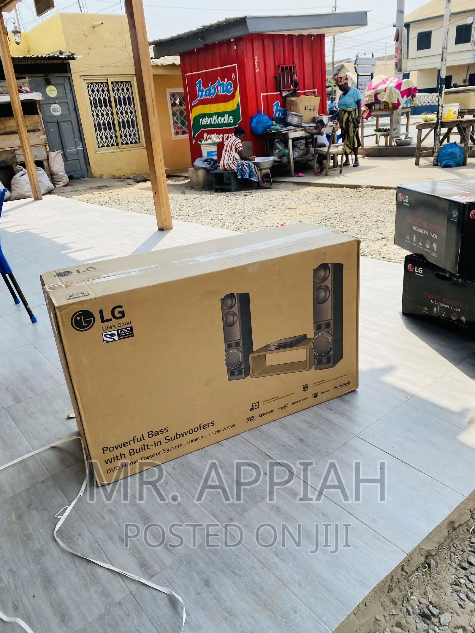 Durable and Affordable LG LHD 687 Home Theatre System.