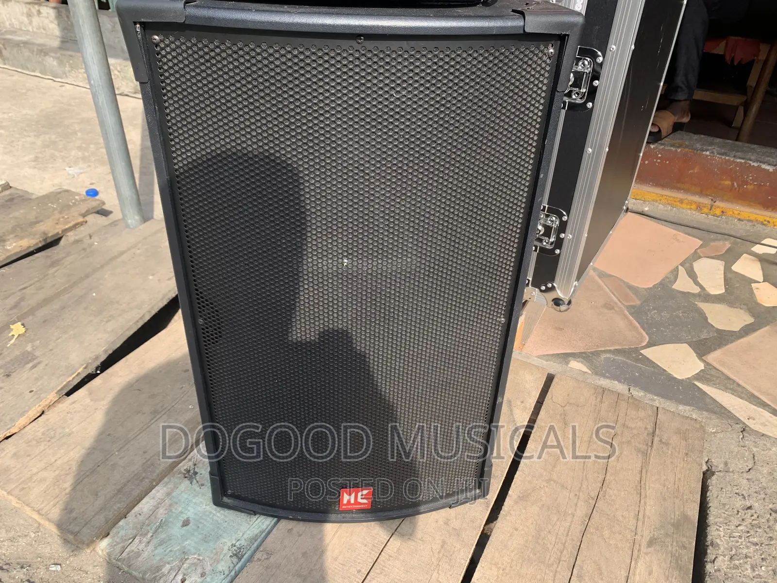Me 15inch Short Range Speakers (Pair)