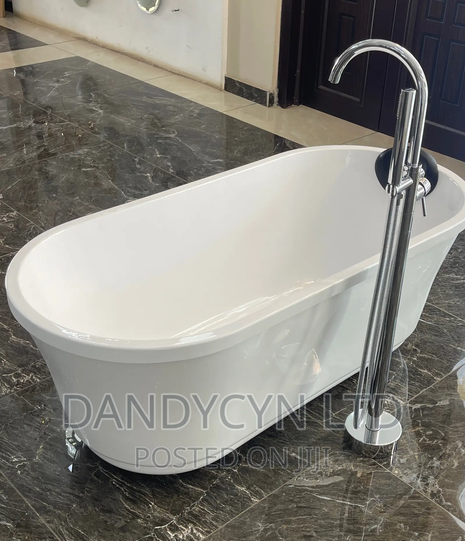 Stand Alone Bathtub