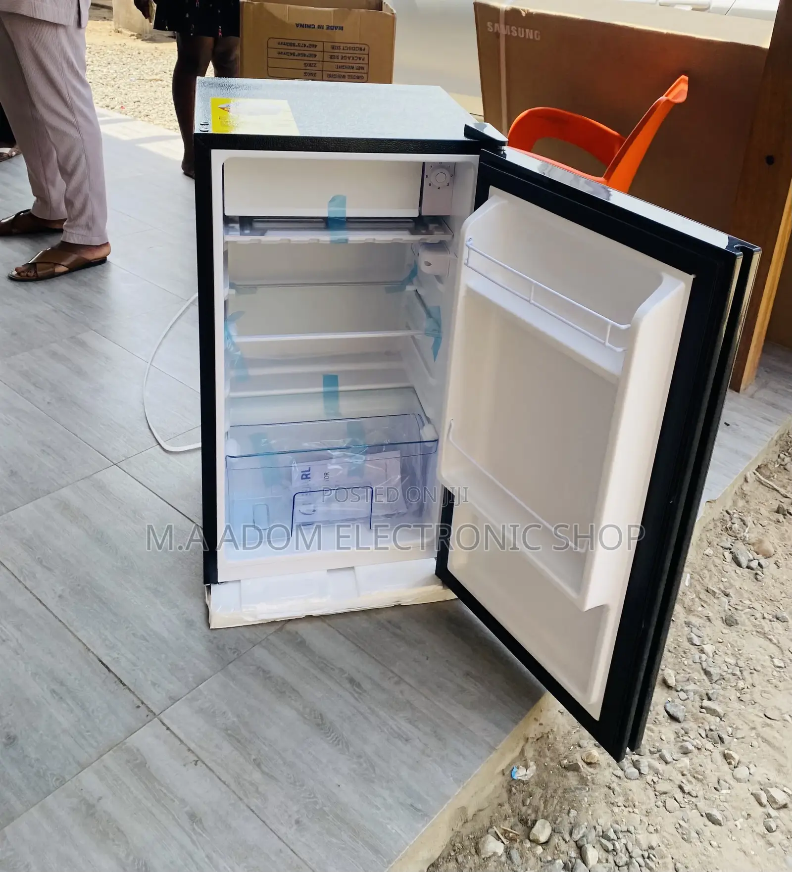 Brand New Pearl PF-109 Single Door Electric Fridge.