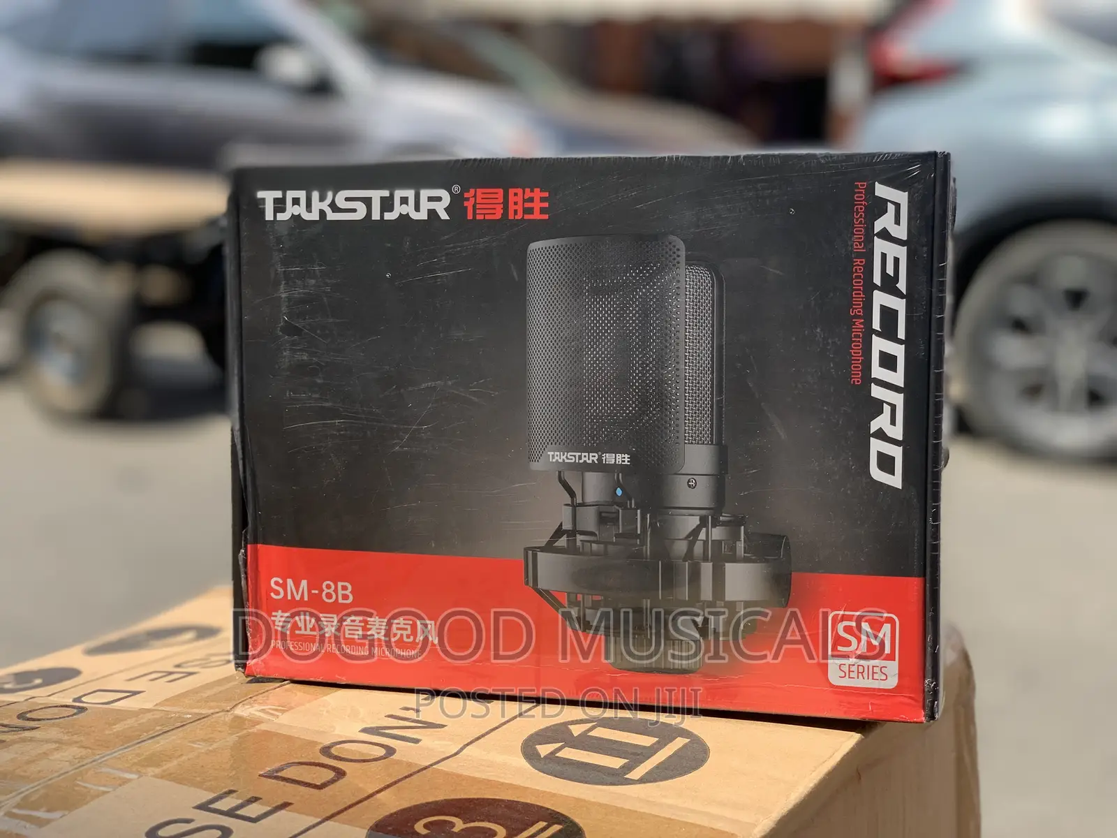 TAKSTAR SM-8B Professional Recording Microphone