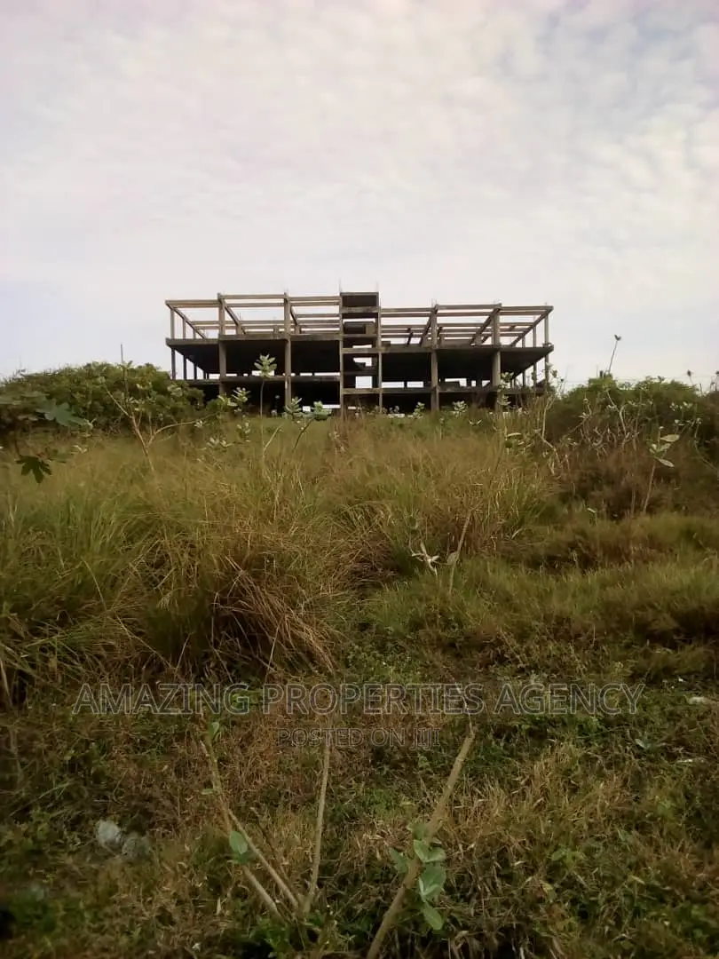 11 Plots of Lands Uncomplited Hotels in Nungua Coco Beach