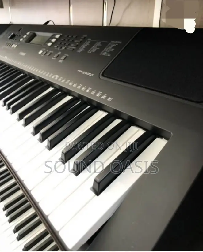 Yamaha PSR-EW310 76-Key Portable Keyboard