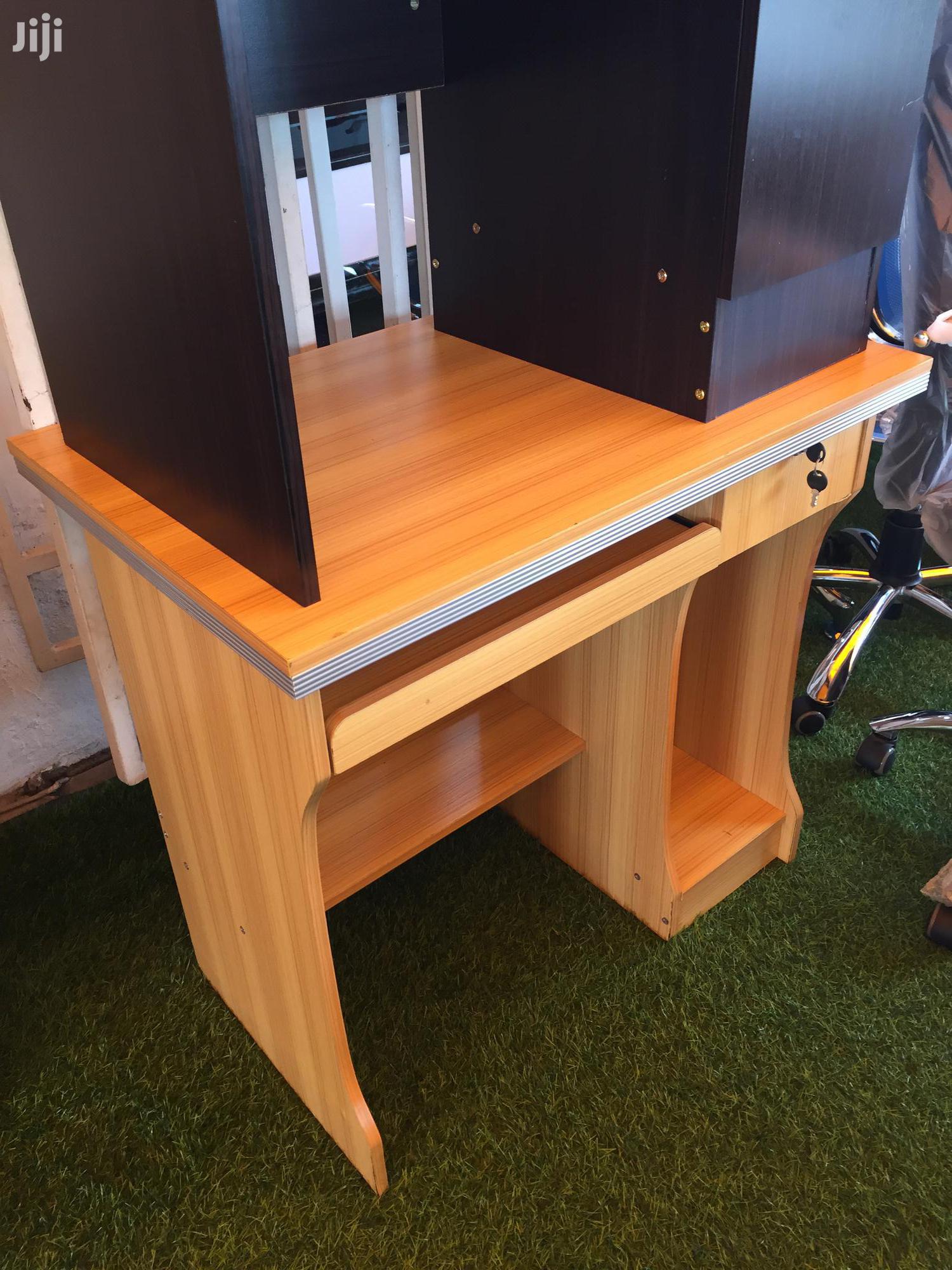 Promotion Of Computer Desk