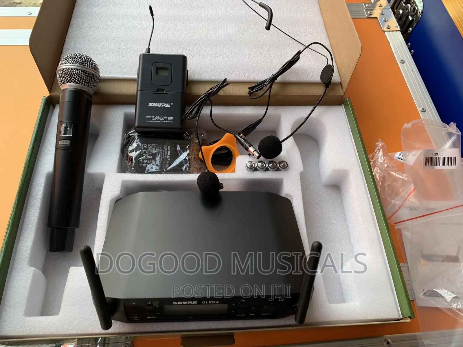 Shure Glxd4 3in1 Wireless Microphone(Lapel,Handheld)