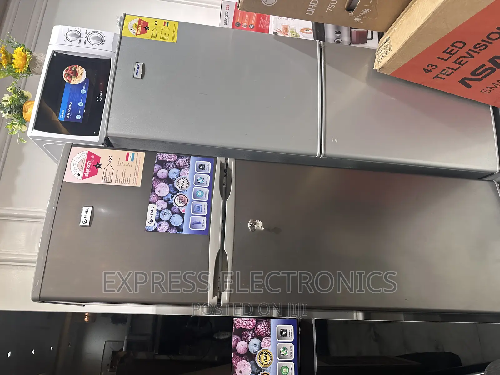 Fast Chilling Sleek Double Door Fridge Pearl Paf-270ix