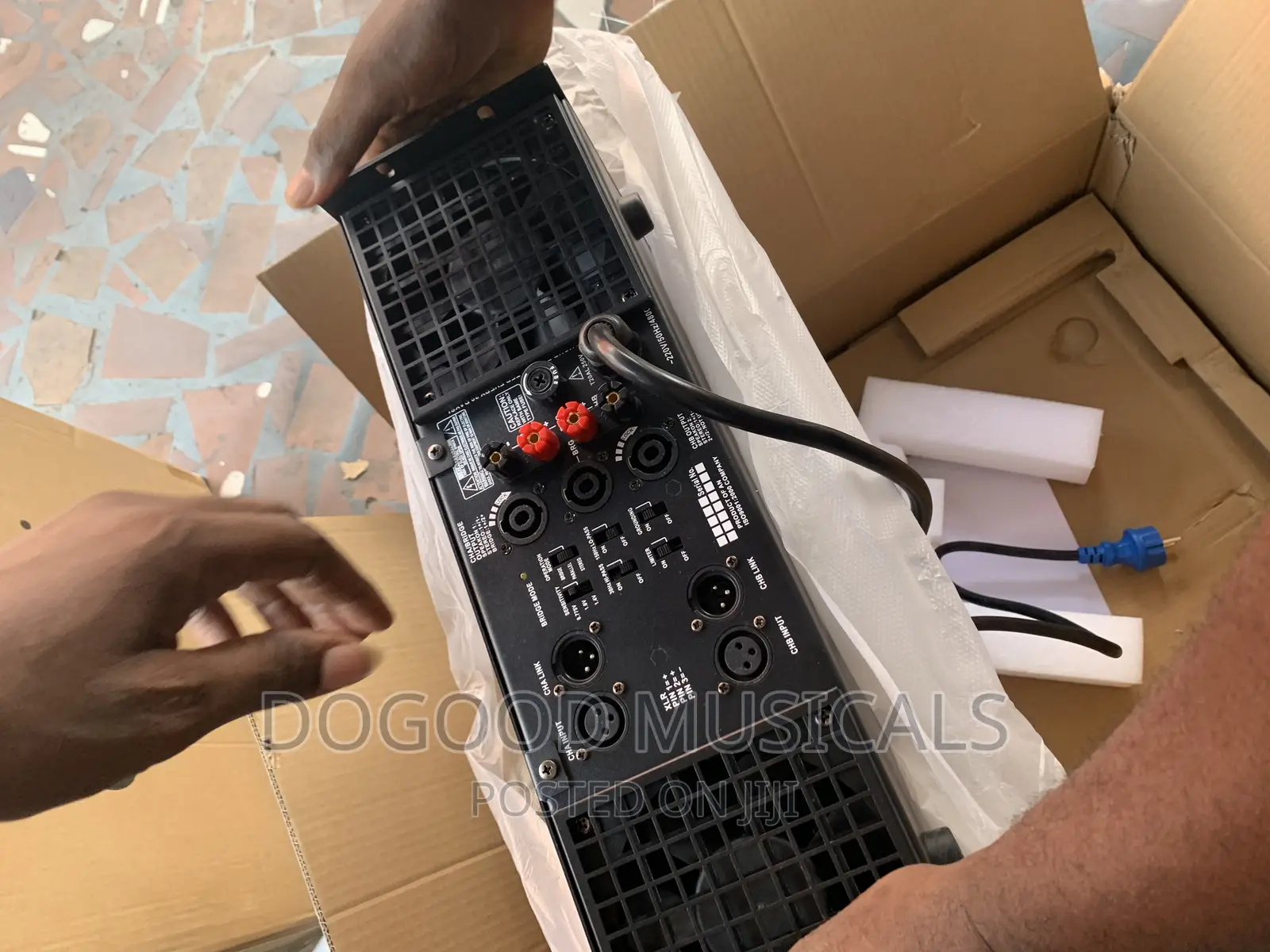 CREST AUDIO CA12 2800w Power Amplifier