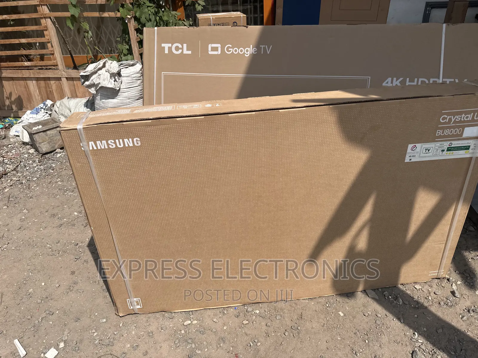 Enjoy All Smart on Samsung 55”Au7000 Uhf