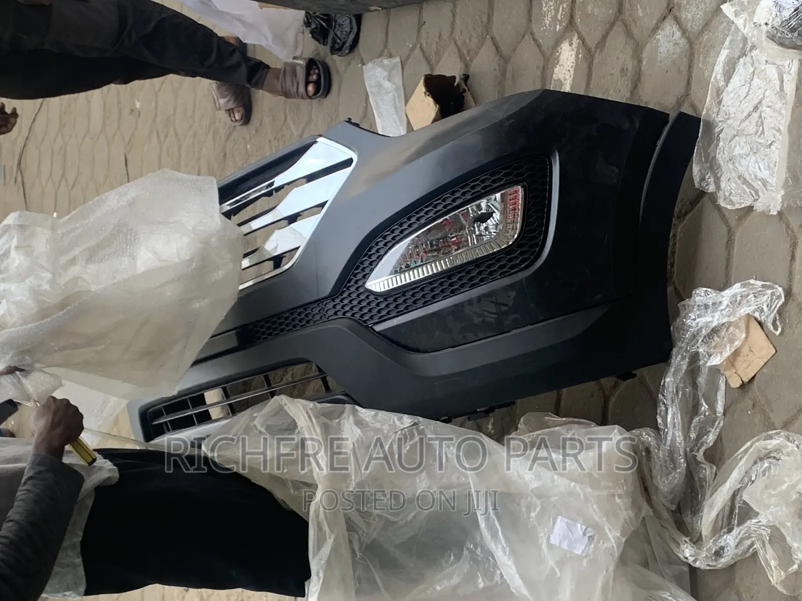 Hyundai Santa Fe 2013-2016 Front Bumper Complete