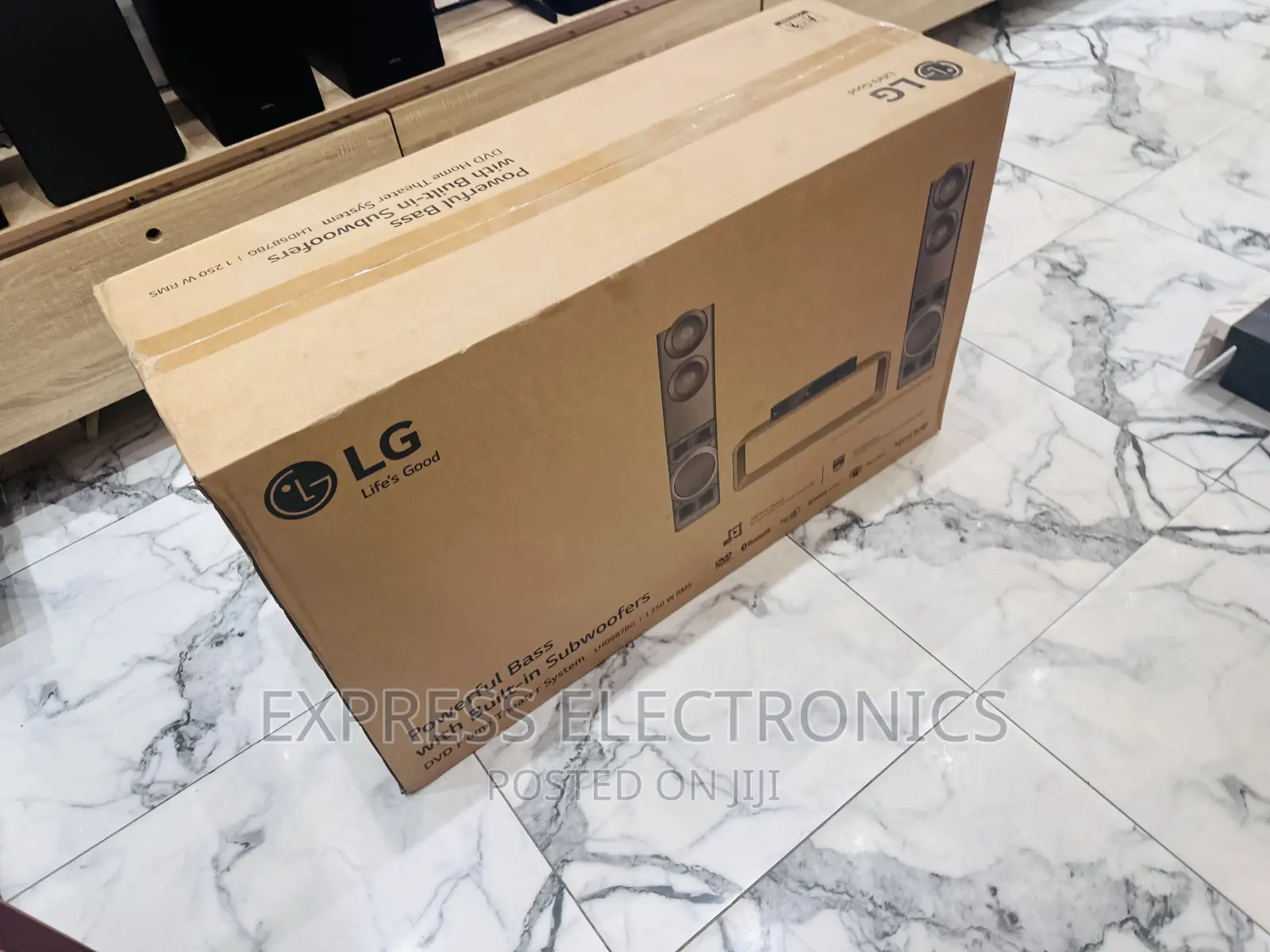 Lovely  (LHD687) Home Theater System LG