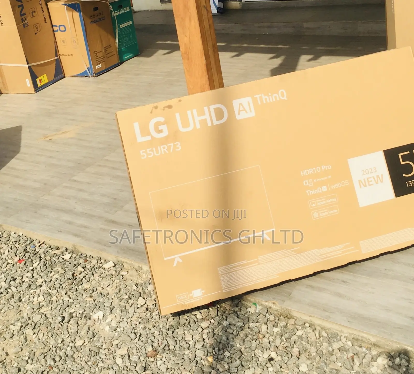 Black Lg 55 Inches Glossy Electric Led Uhd Ur73