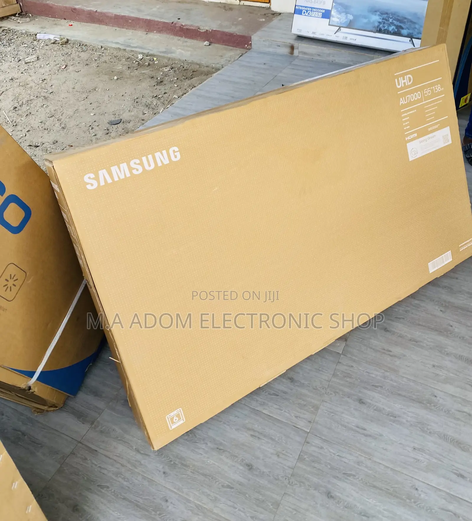 Well Designed Samsung 55AU7022 55 Inch Crystal Uhd Led Tv 