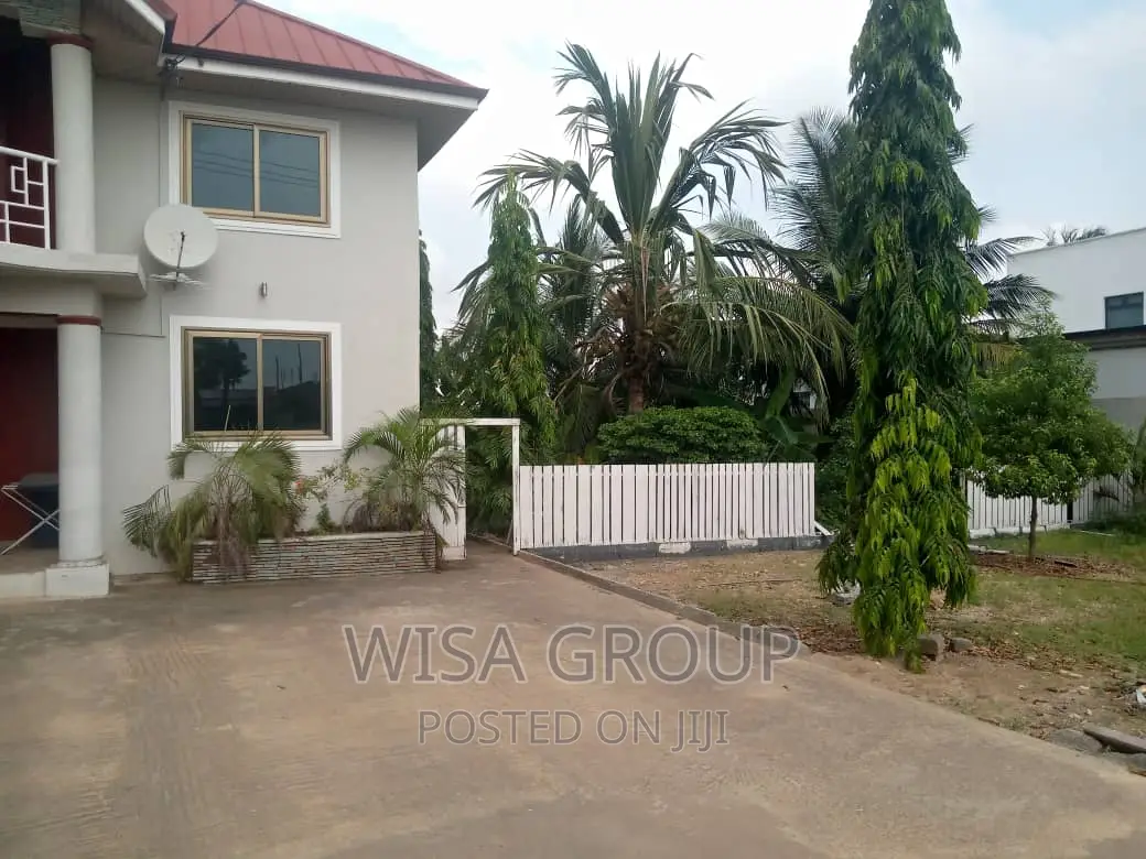 5bdrm Duplex in Wisa Groups, Accra Metropolitan for rent