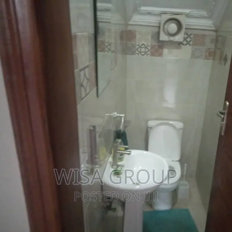 5bdrm Duplex in Wisa Groups, Accra Metropolitan for rent