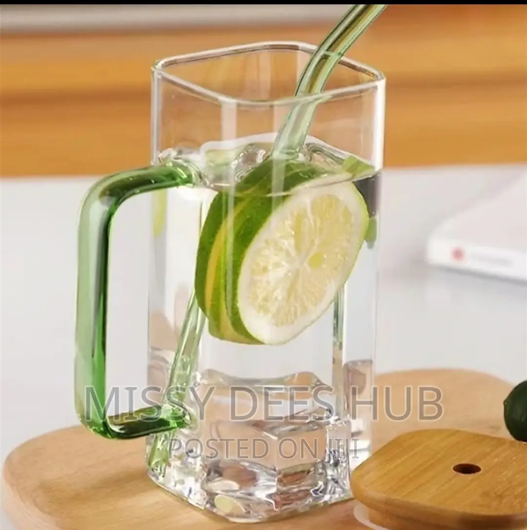 Square Glass Cup With Bamboo Lid