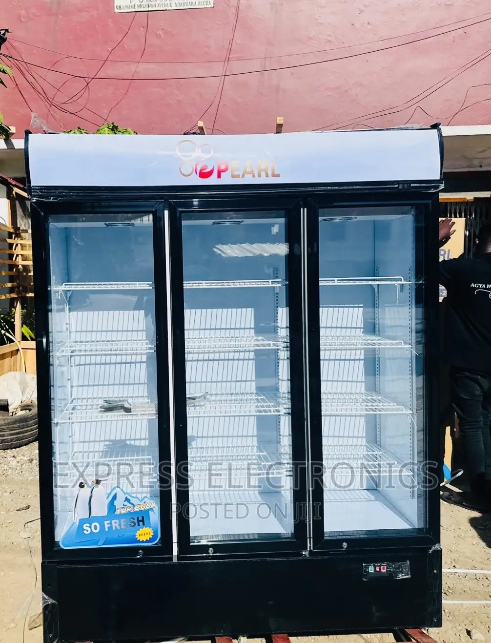 Fridge Display Pearl Three Doors PVC-150 950L