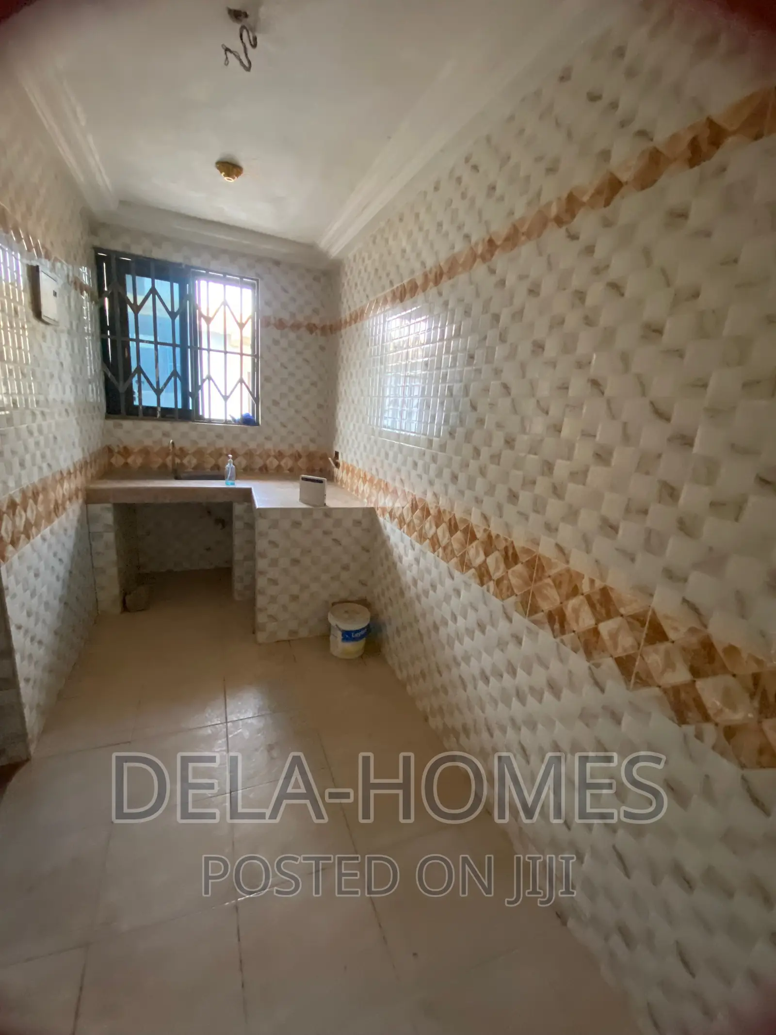 Chamber and Hall Self Contained for Rent at ADENTA.