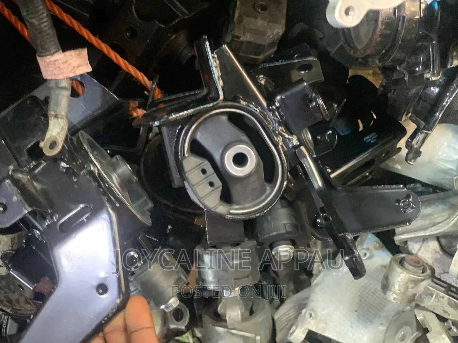 Engine Seat for All Cars Both Brand New and Home Use