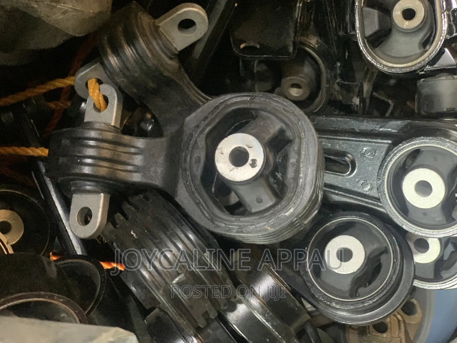 Engine Seat for All Cars Both Brand New and Home Use