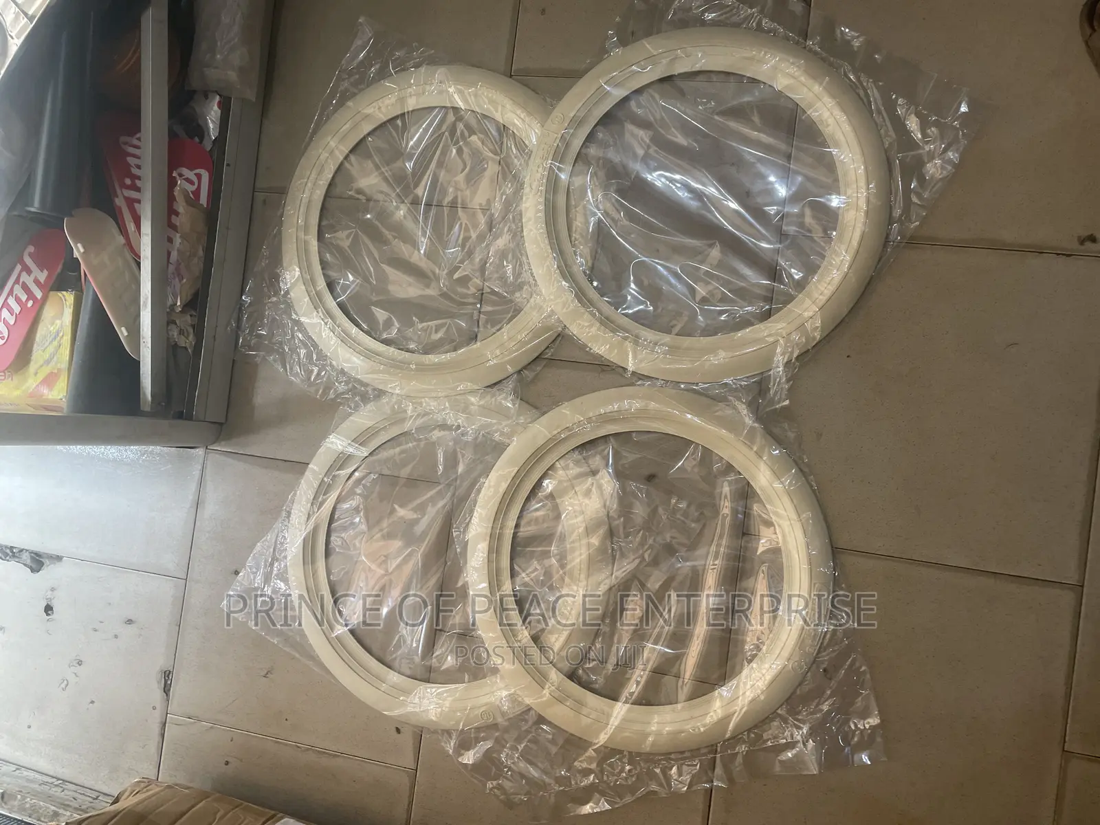 Original Carbest White Tire ( Rim 14 )