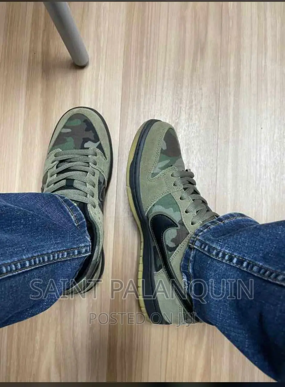 Nike SB Zoom Dunk Low Camo