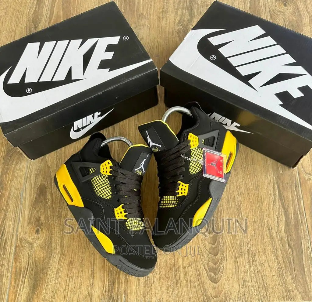 Air Jordan 4