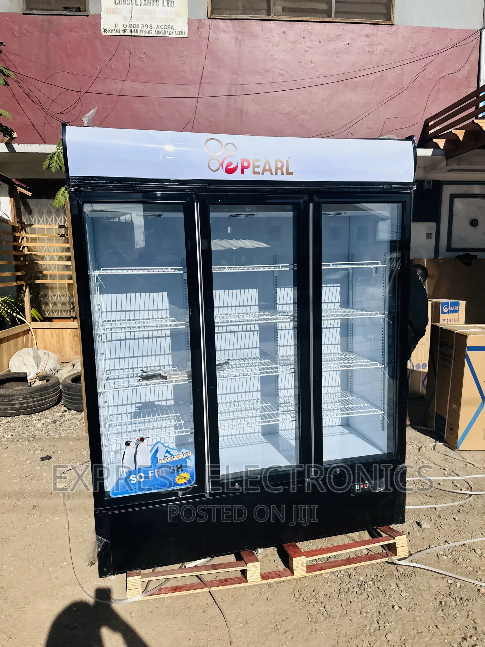 Display Fridge 3doors Pearl White Pearl PVC-150 Best Sale