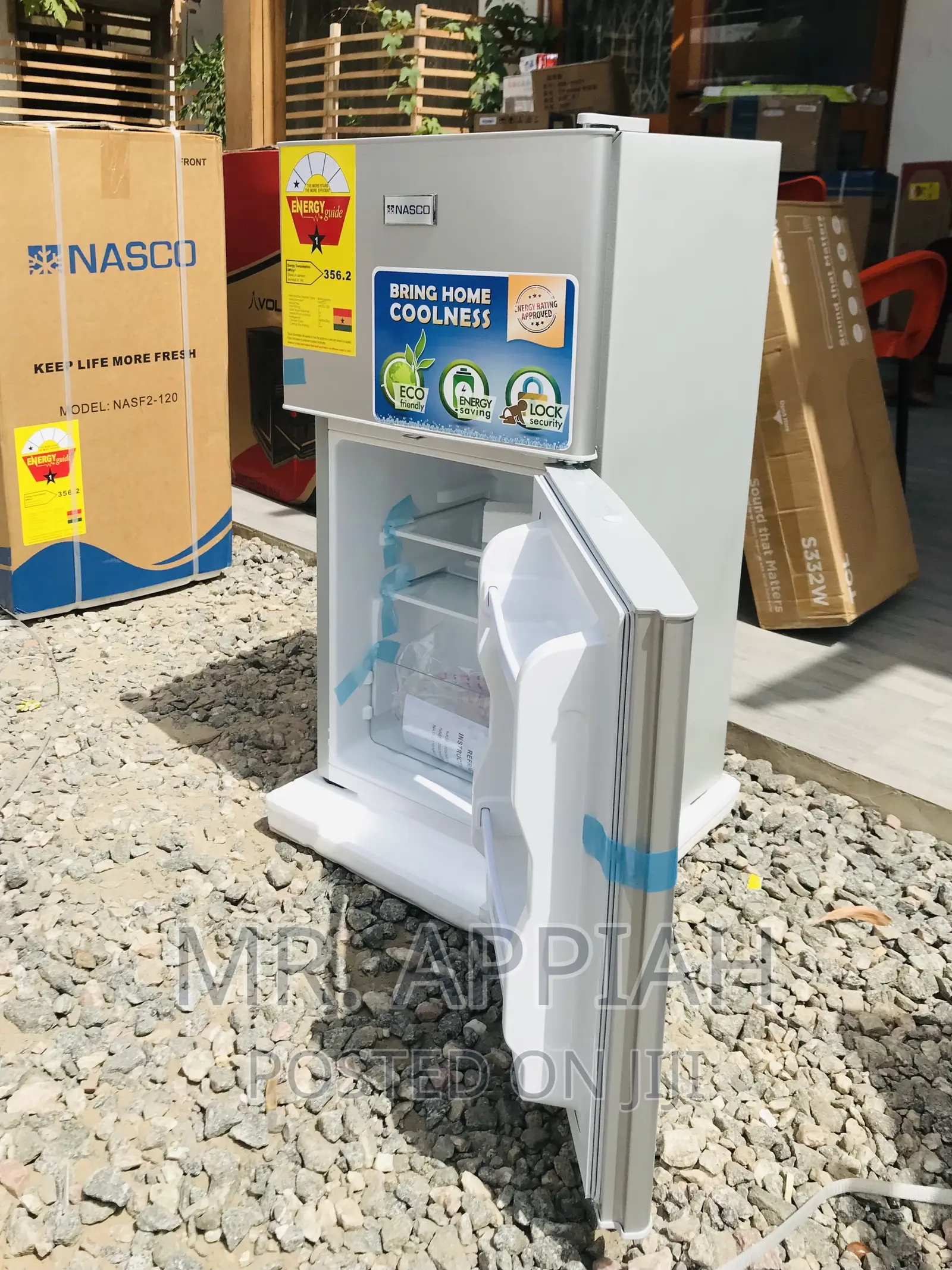 Lovely Nasco Nasf2-120 2 Door Table Top Fridge + Shelves.