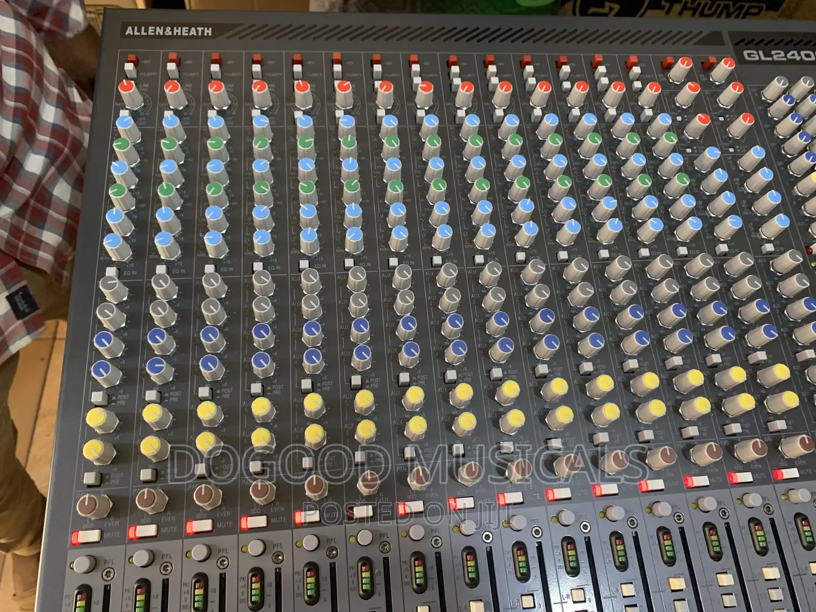 Allen Heath Gl2400 24channel Mixer