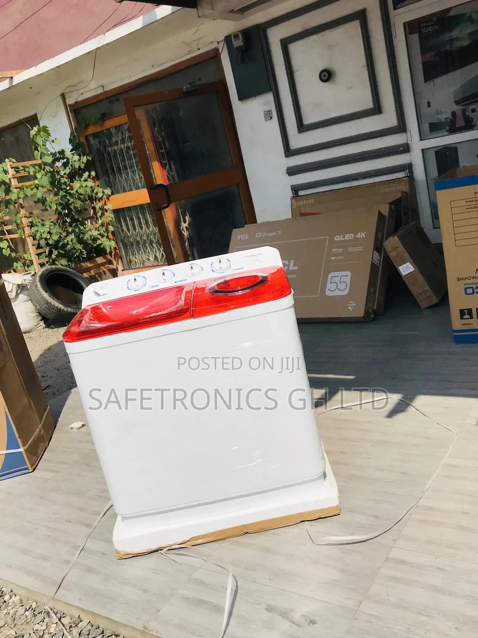 White/Red Nasco 11kg Washingmachine Topload Semiautomatic