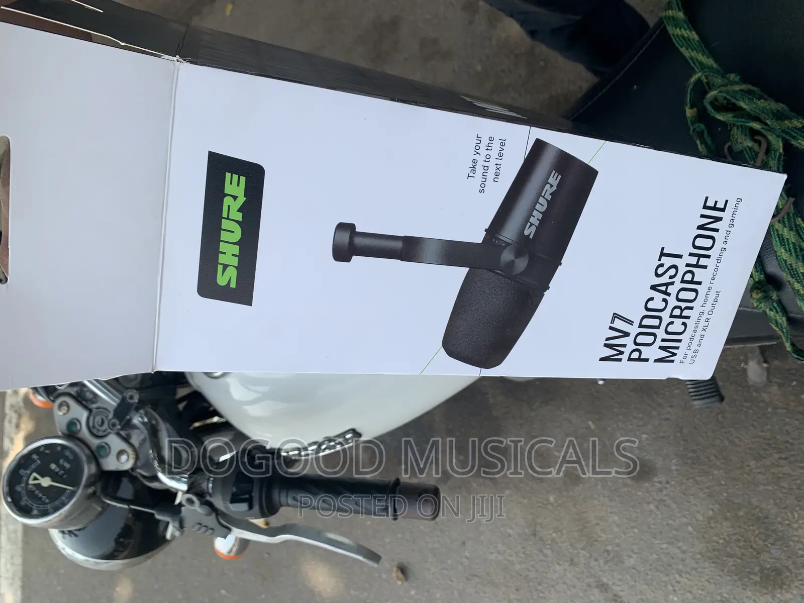 Shure Mv7 Podcast Microphone(Studio)