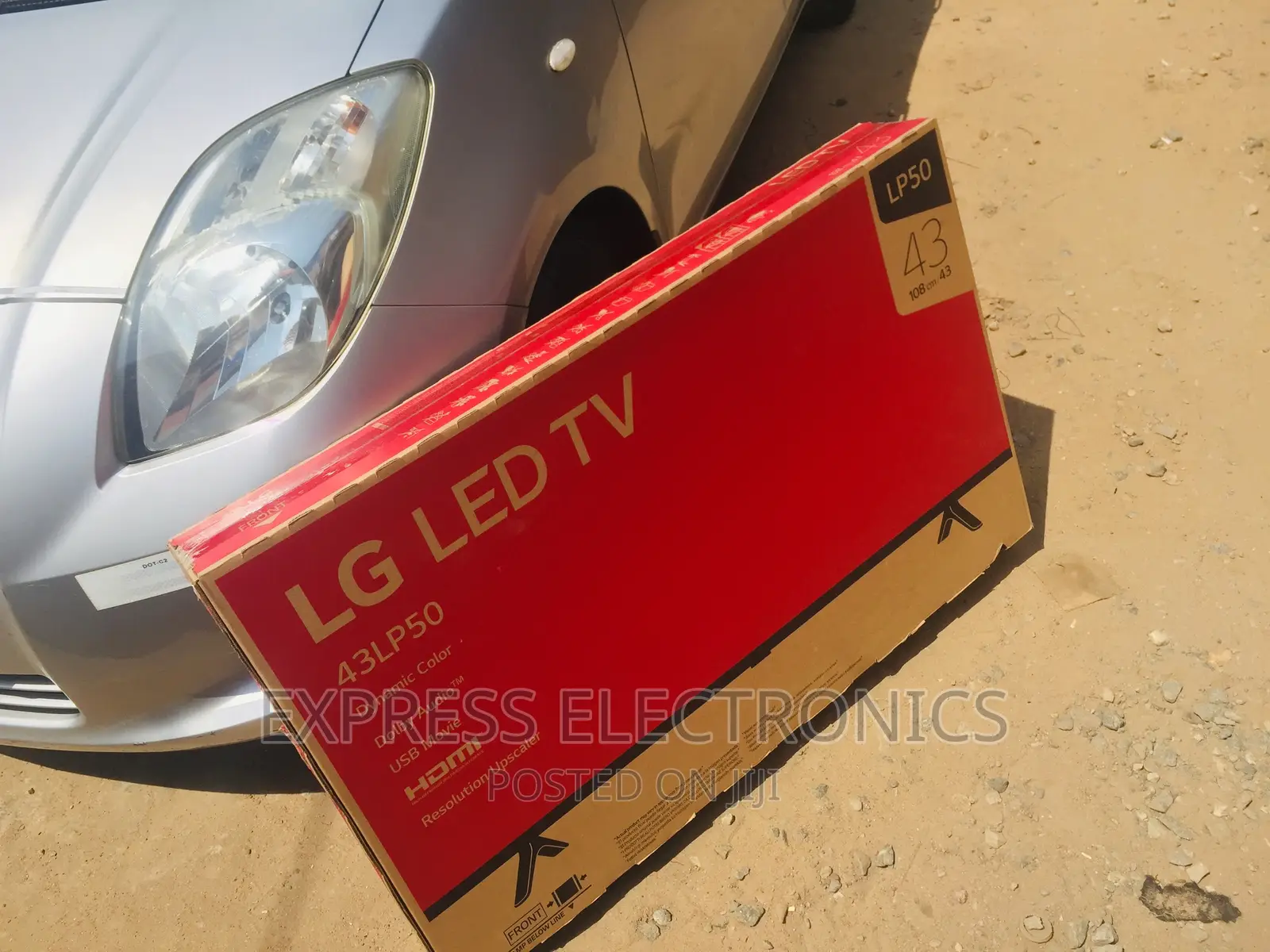 Glossy Sleek Slim LG FHD Satellite 32”LP5000