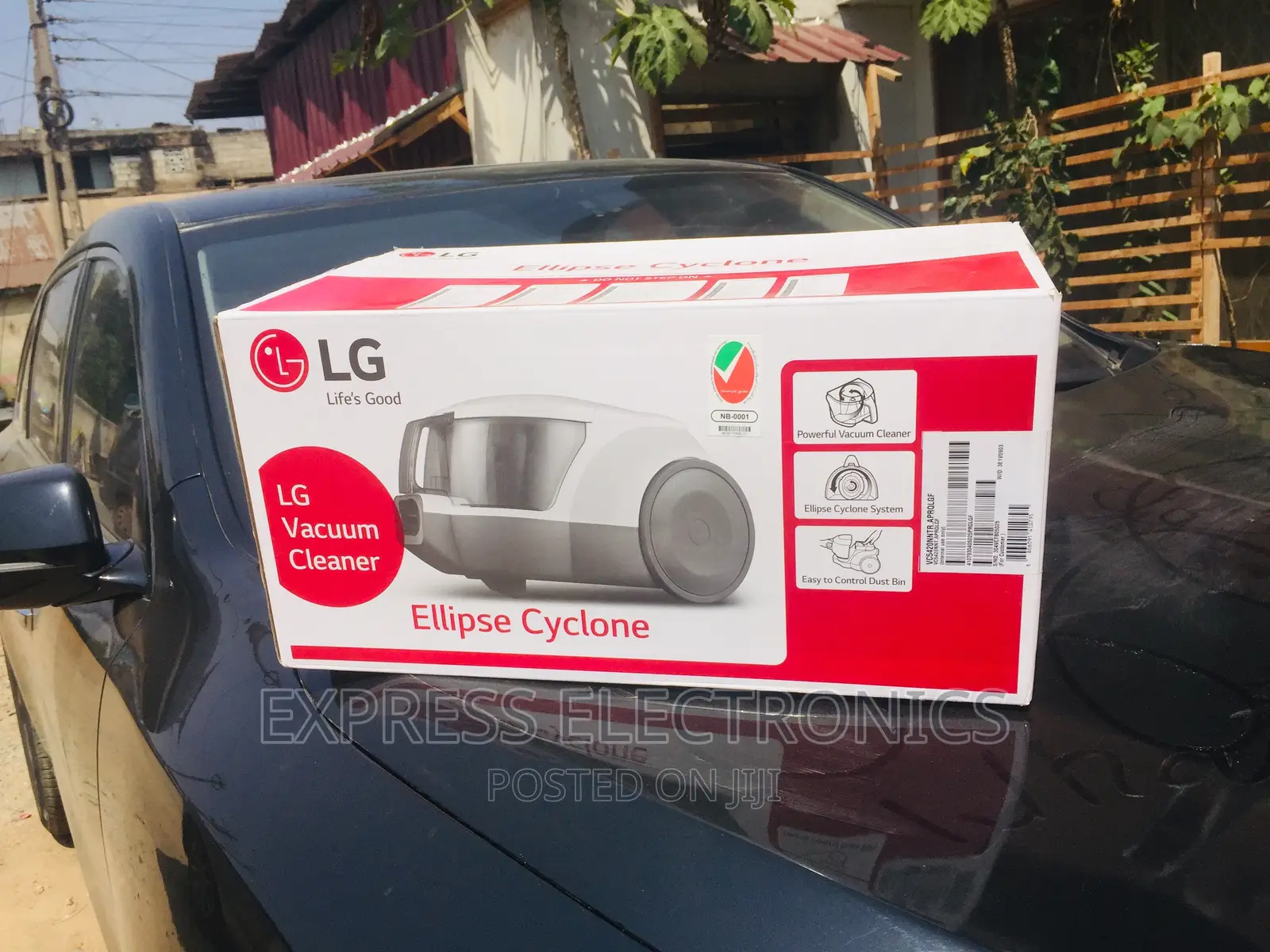 Very Cool Price Vacuum Cleaner LG 2000W