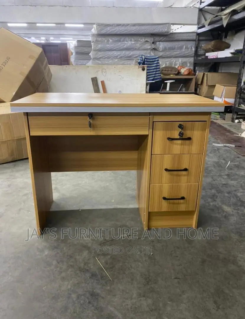 Simple Office Table