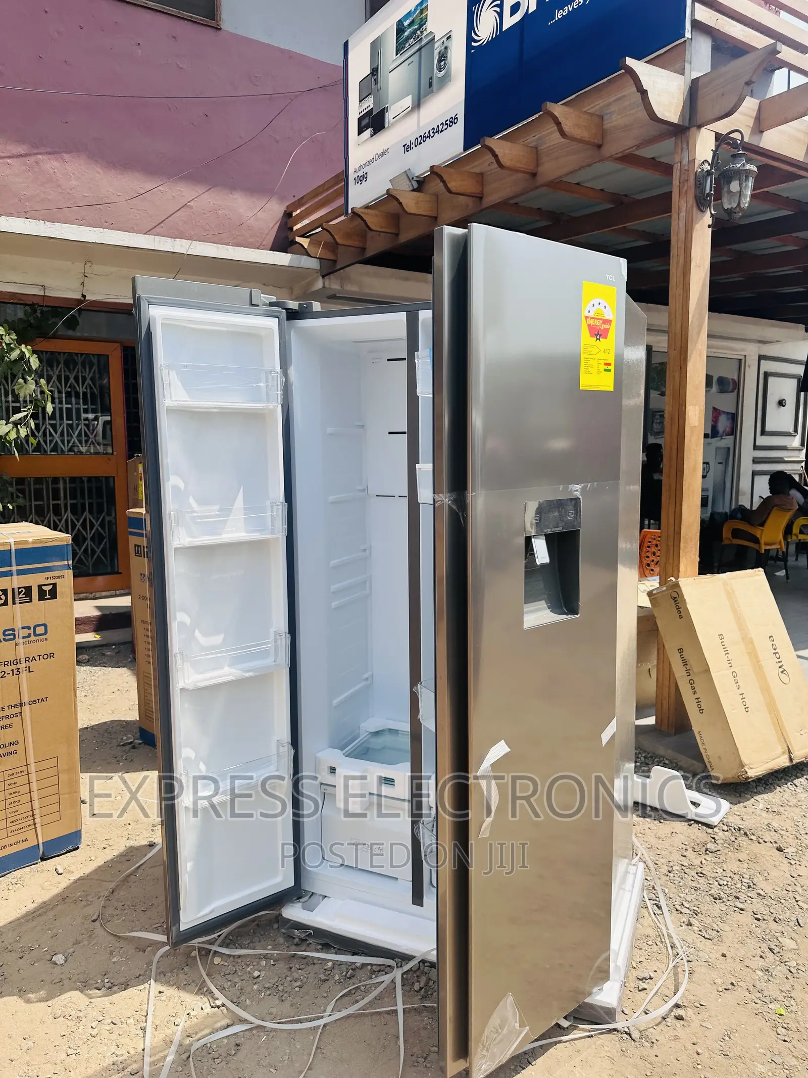 Better Deal on TCL-P520SBN Fridge Side by Side