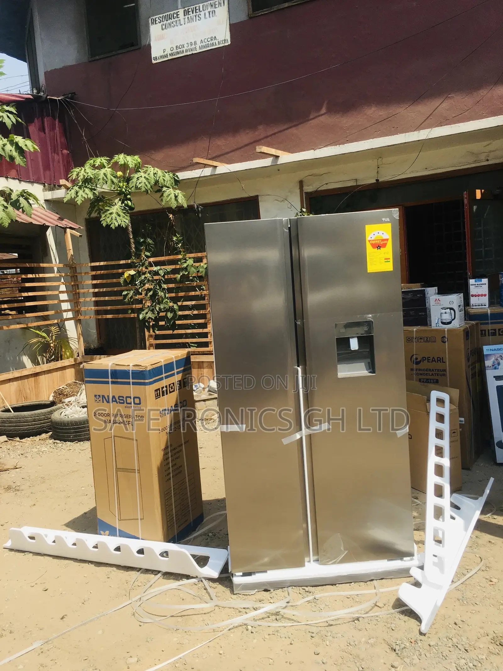 Side by Side TCL 607 Liters Gray P520SBN 2 Doors Fridge