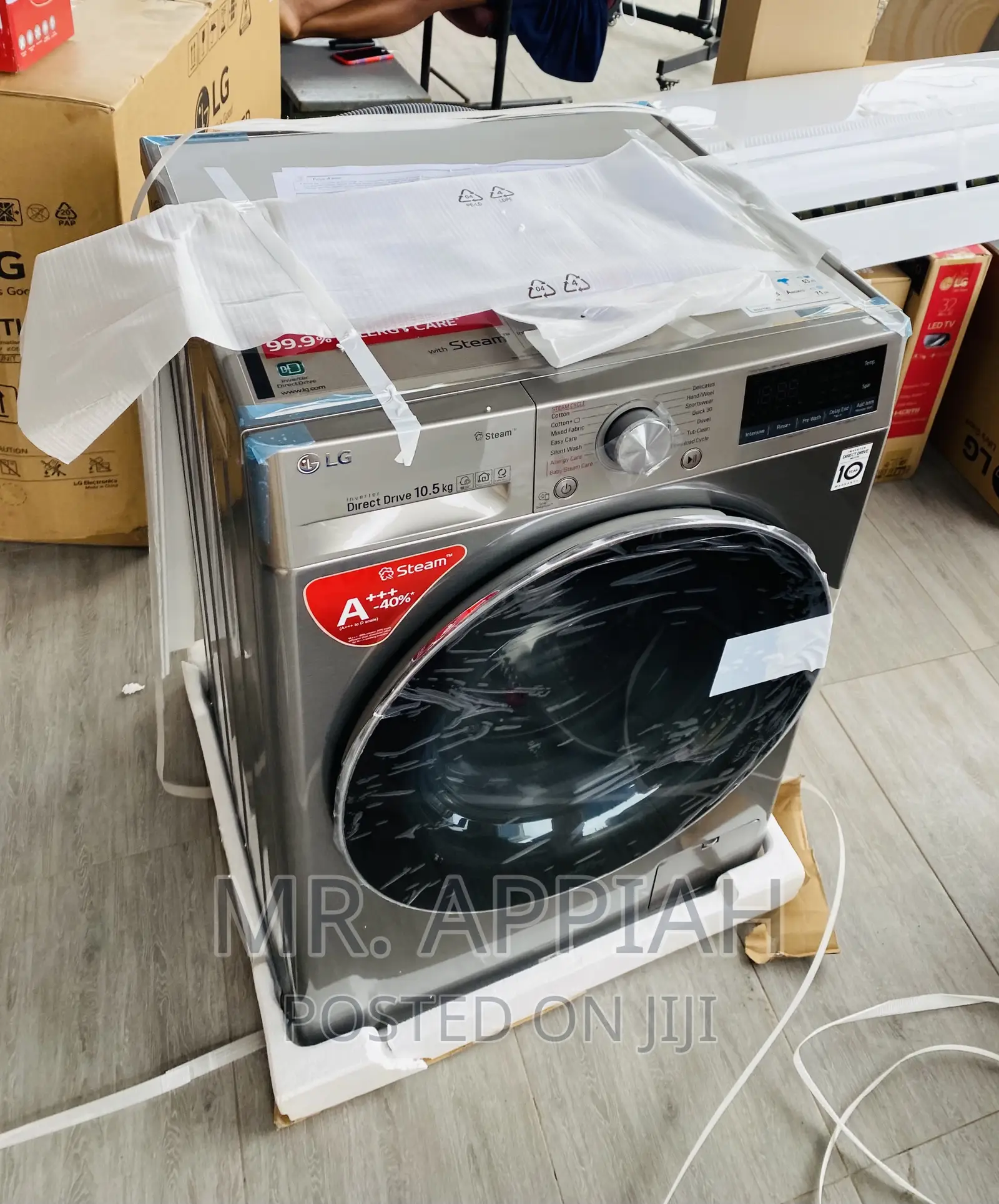 Energy Efficient LG F0L9DGP2S Electric Washing Machine.