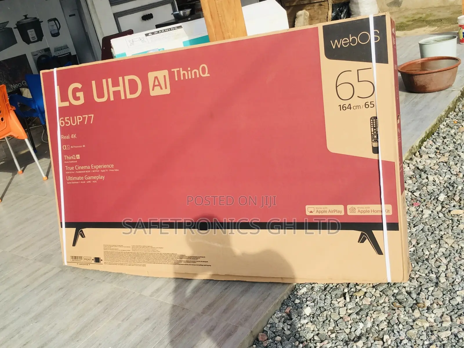LG UHD Black Electric Smart UP77 65 Inches Glossy LED Tv