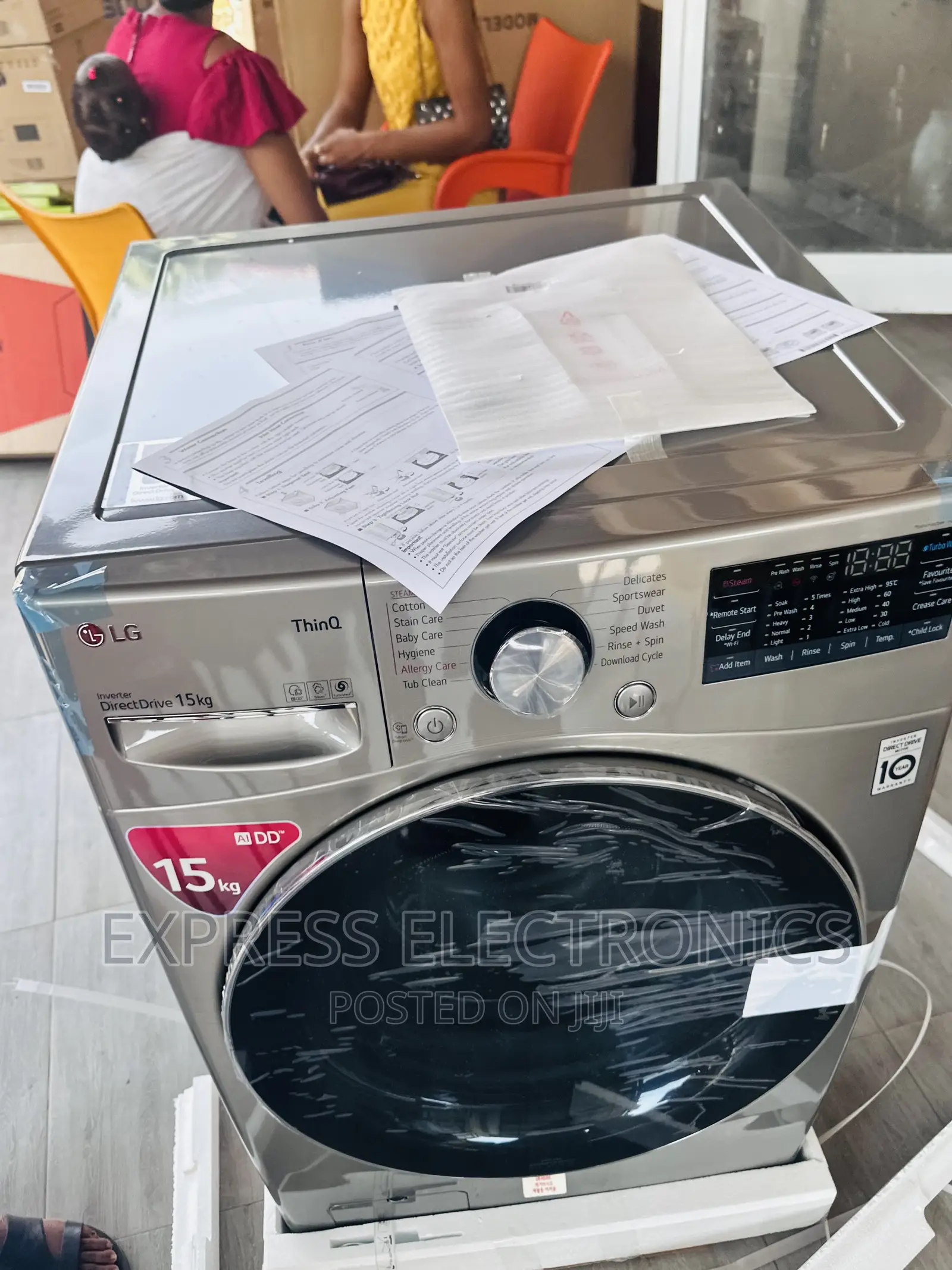 (15kg) Front Load Washing Machine LG Full Auto