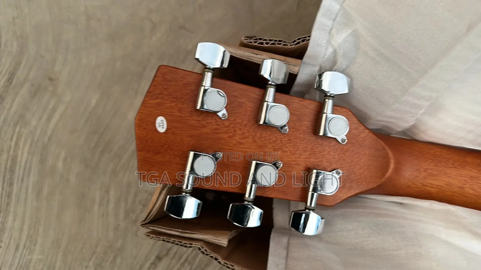 Acoustic Guitar