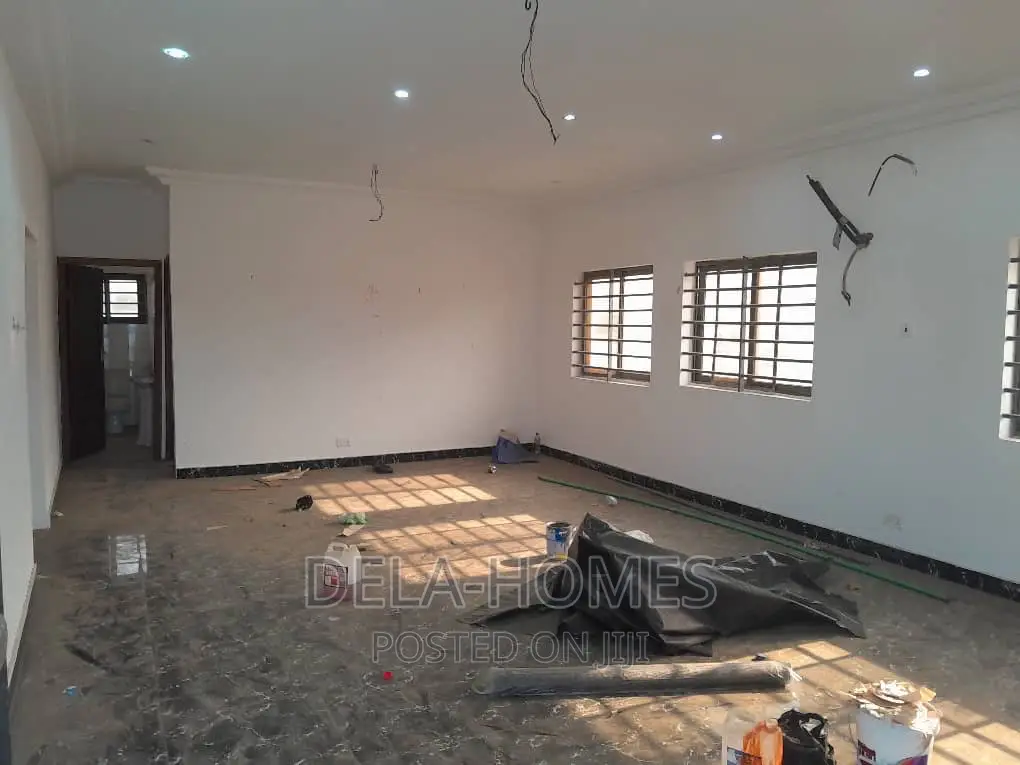 2bdrm Apartment in Ars, East Legon for rent