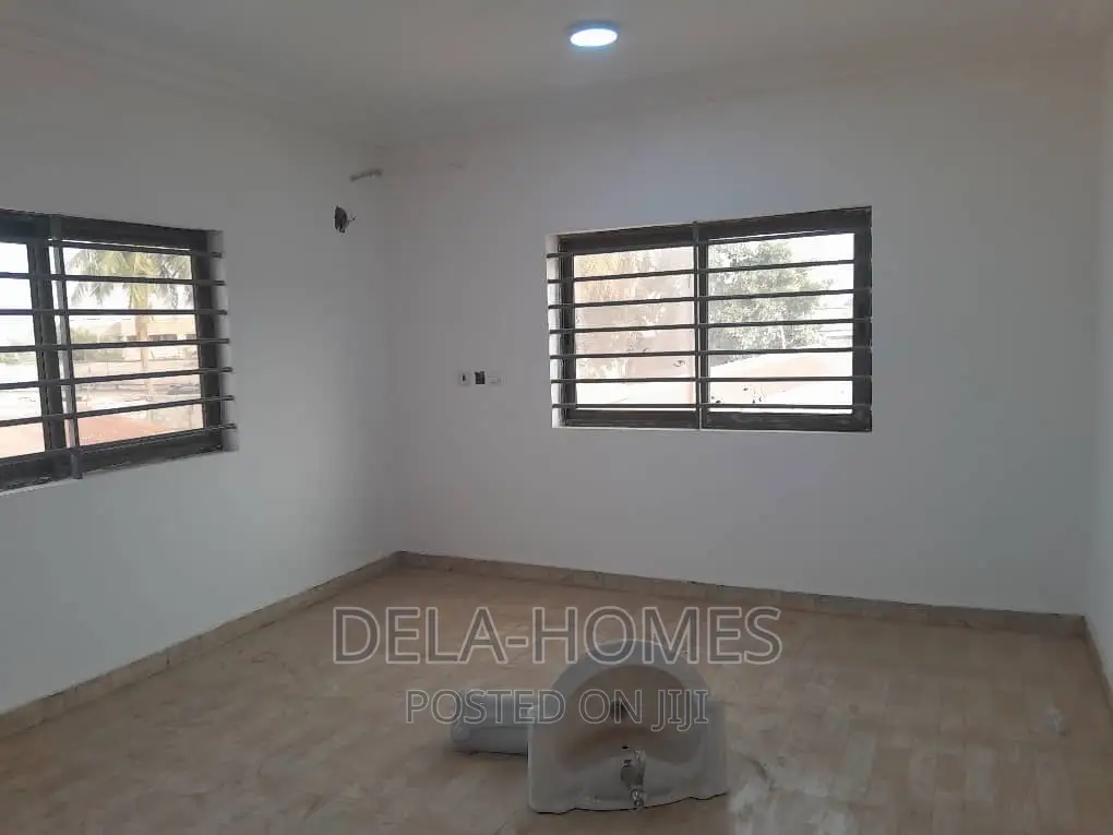 2bdrm Apartment in Ars, East Legon for rent