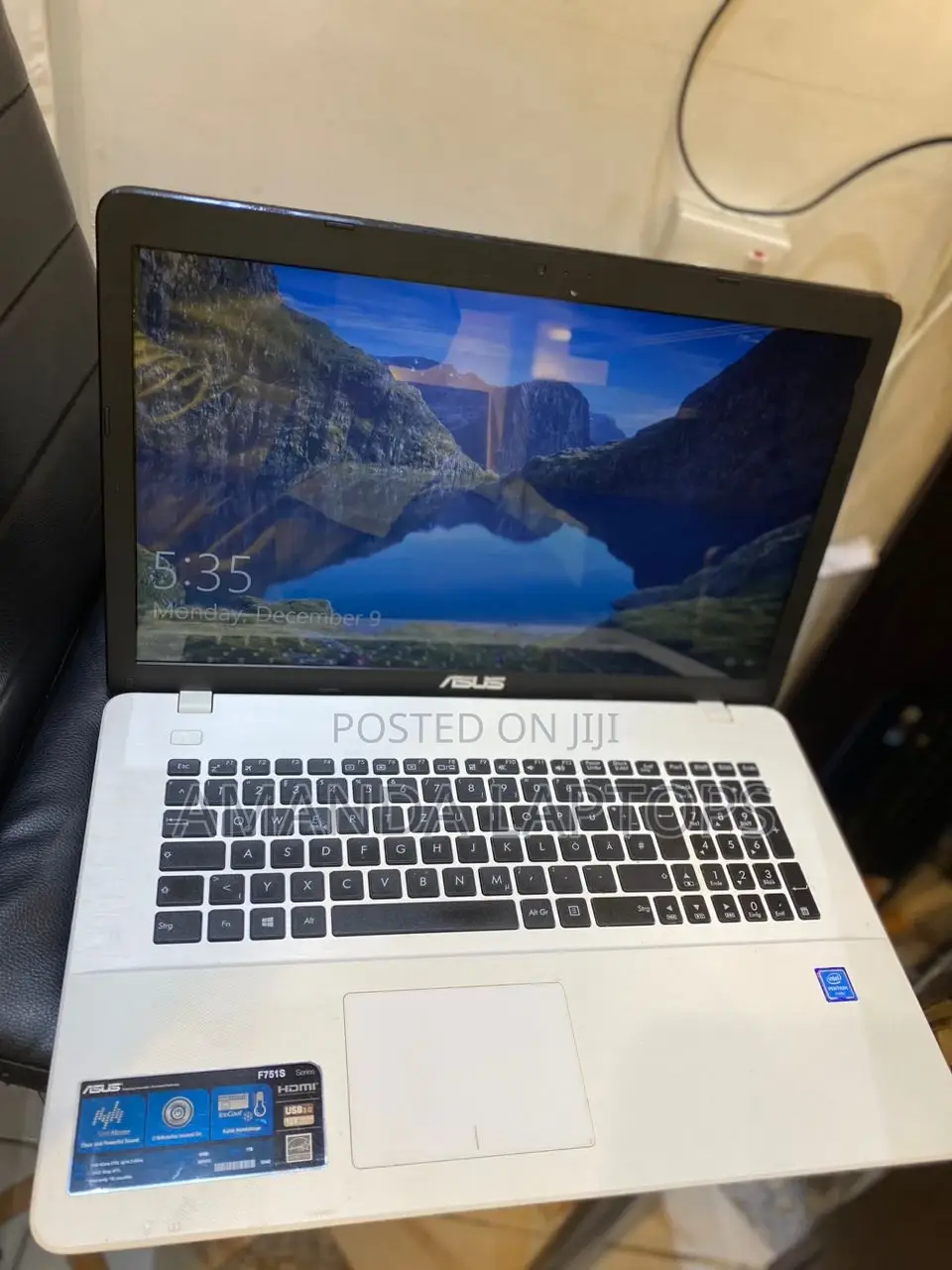 New Laptop Asus A42JC 8GB Intel Pentium HDD+SSD 500GB