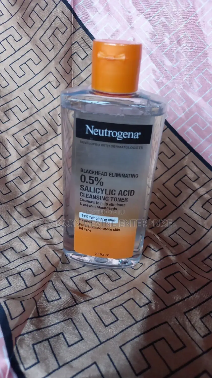 Neutrogena 0.5 Salicylic Acid