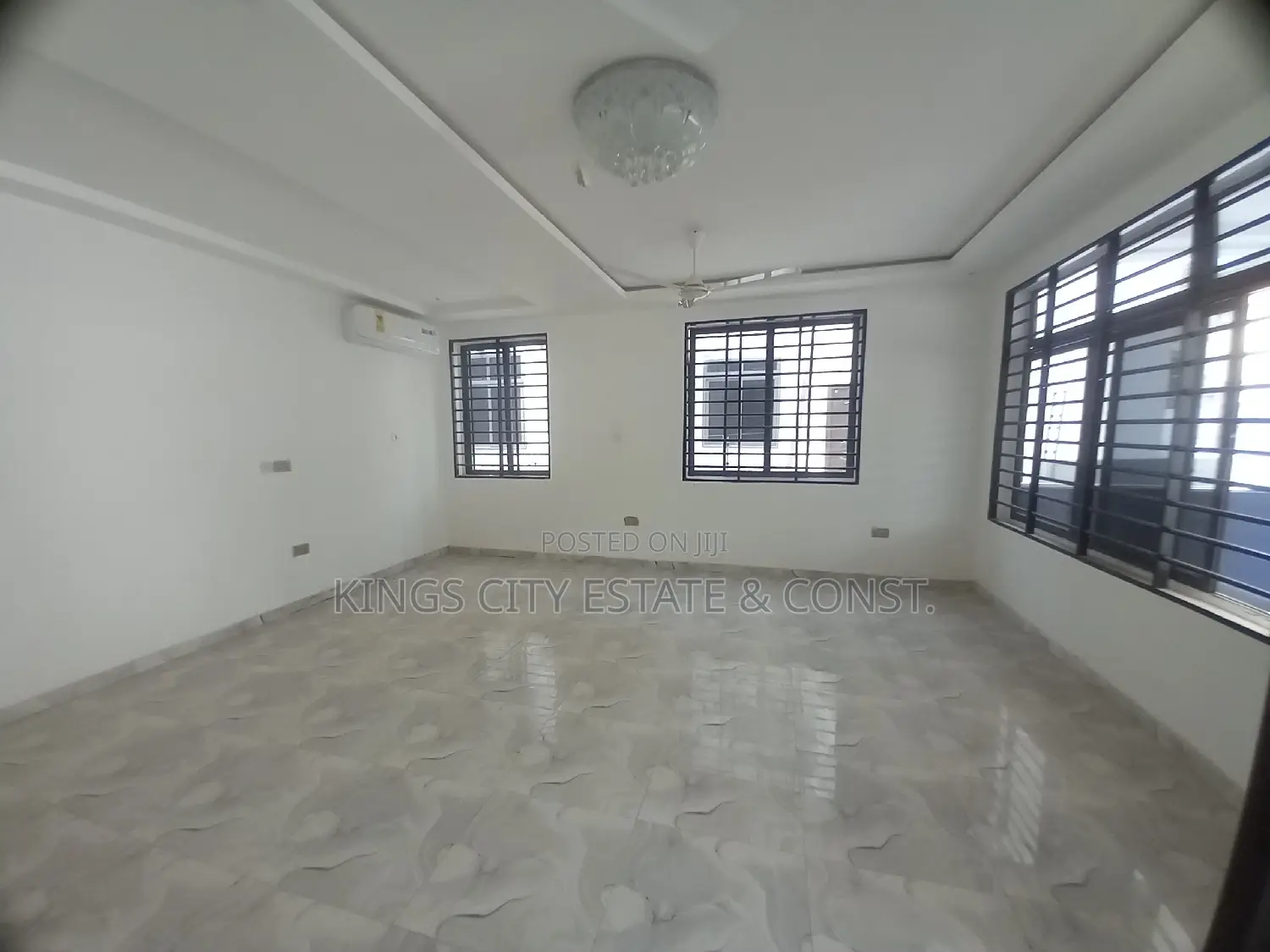 6bdrm House in Acp-Kwabenya, Dome for sale