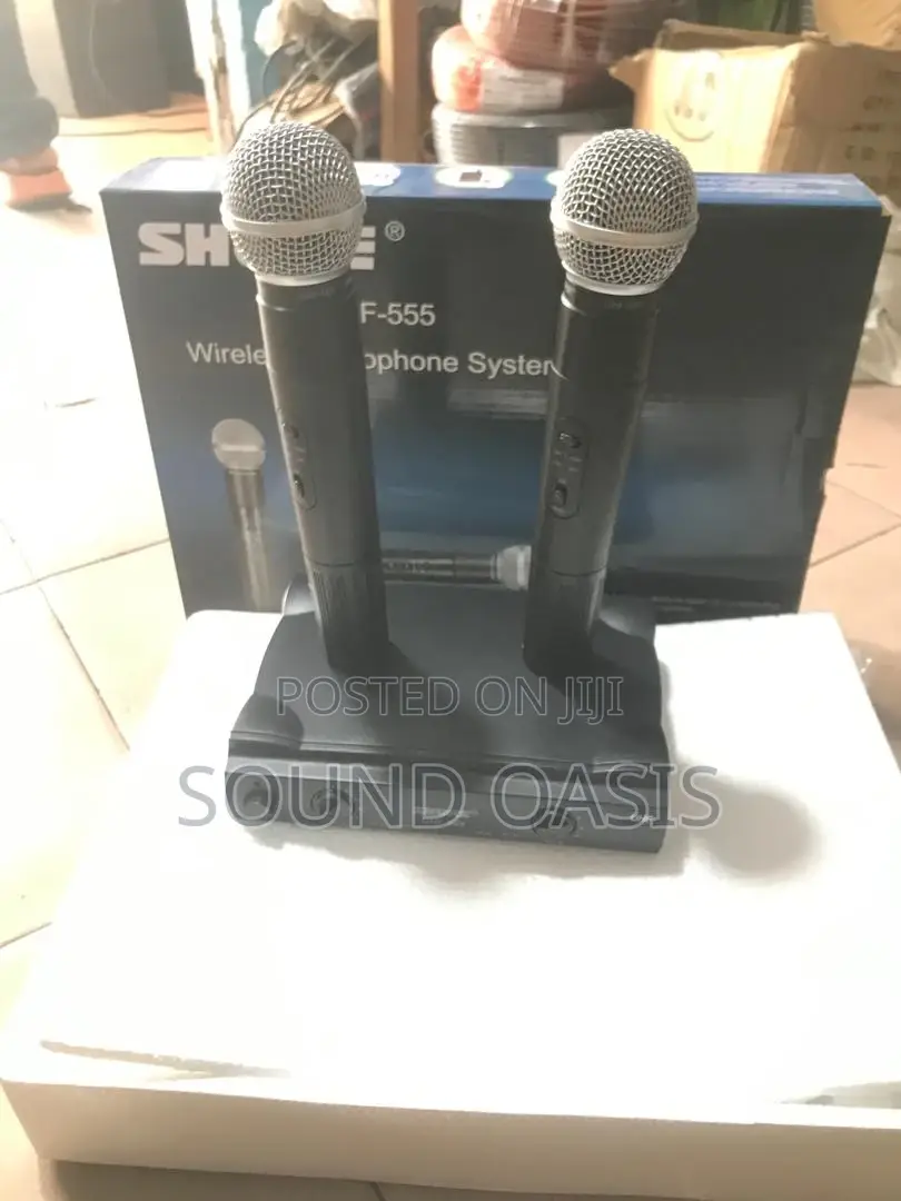 Shure SH-555 Wireless Professional Microphone System